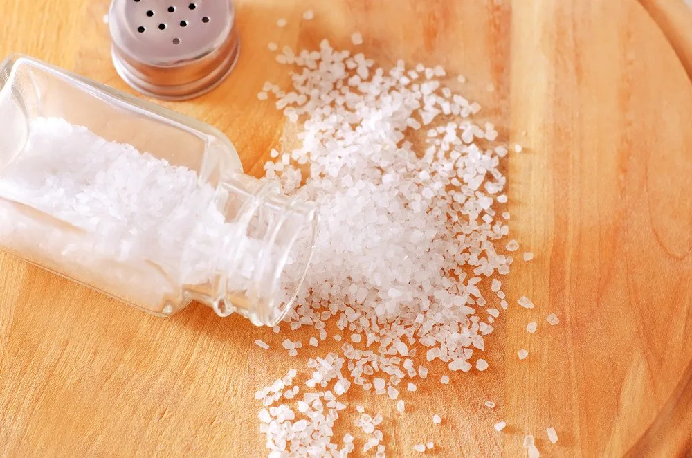 Adding Salt To Your Food Can Reduce Your Longevity