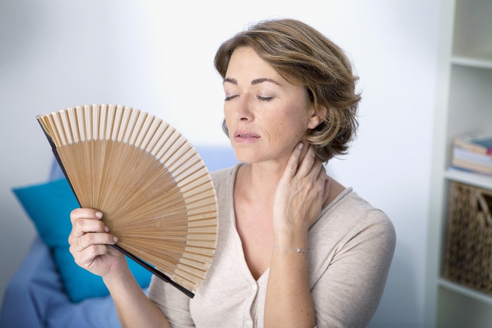 Menopause: 7 Ways to Manage Symptoms In A Pandemic