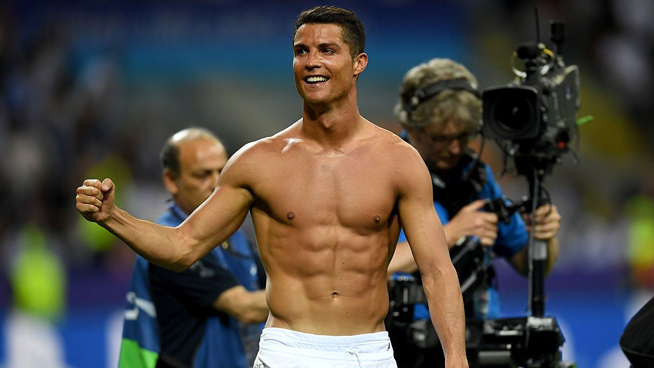 Soccer Players Like Cristiano Ronaldo Eat For Energy