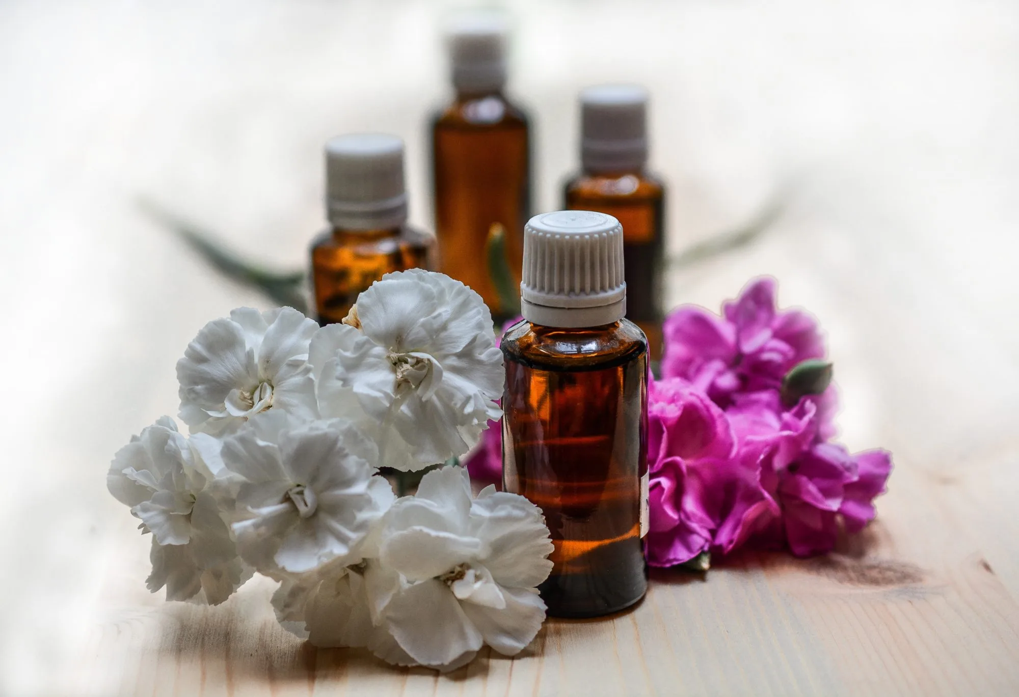 4 Essential Oils To Alleviate Menopausal Symptoms