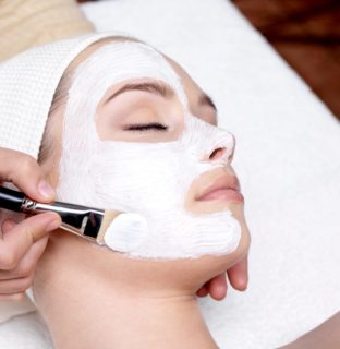 facial | Longevity LIVE