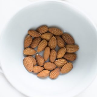 Almonds with Longevity live]