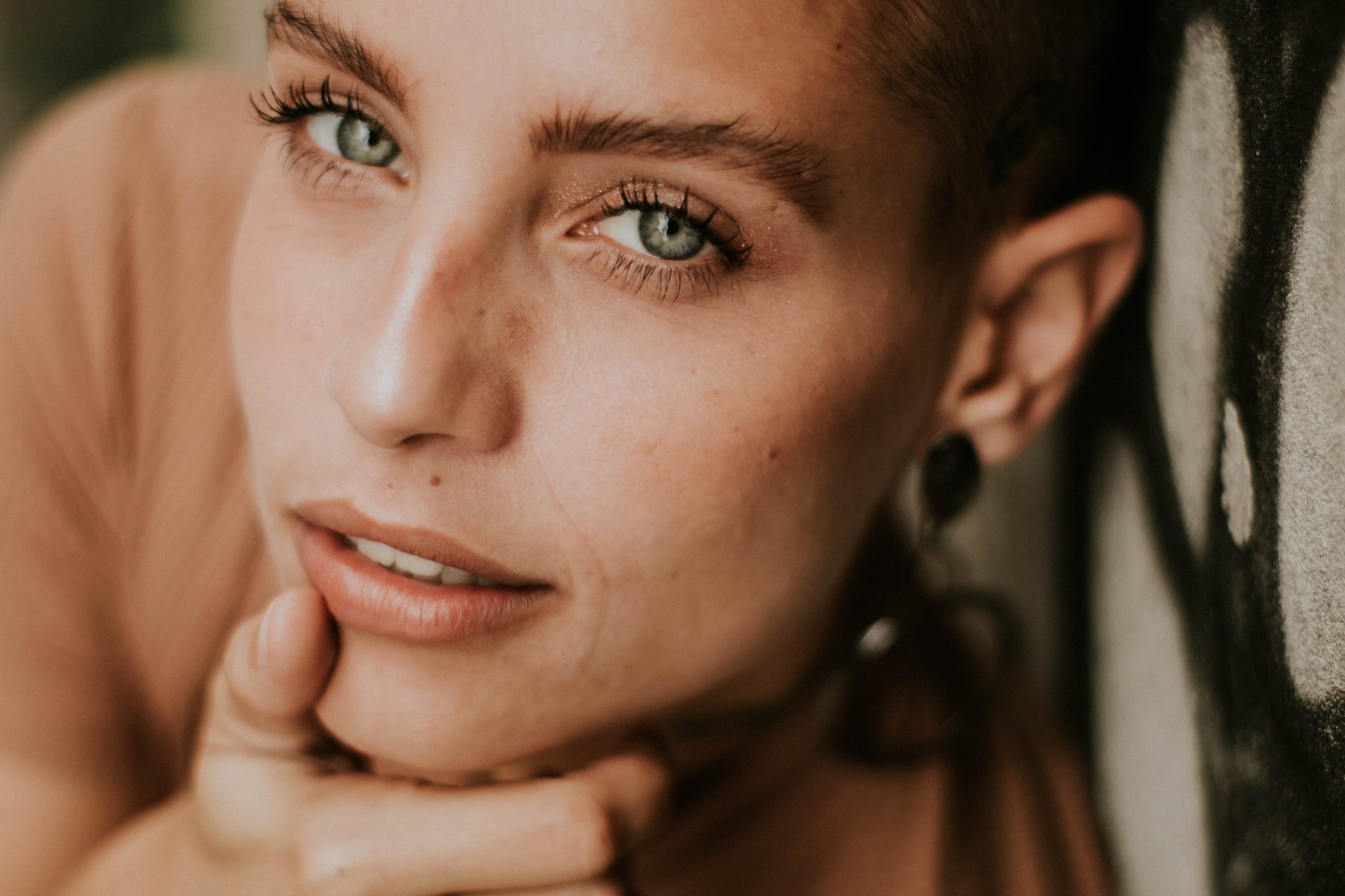 Simpler Skin | Longevity LIVE dermabrasion