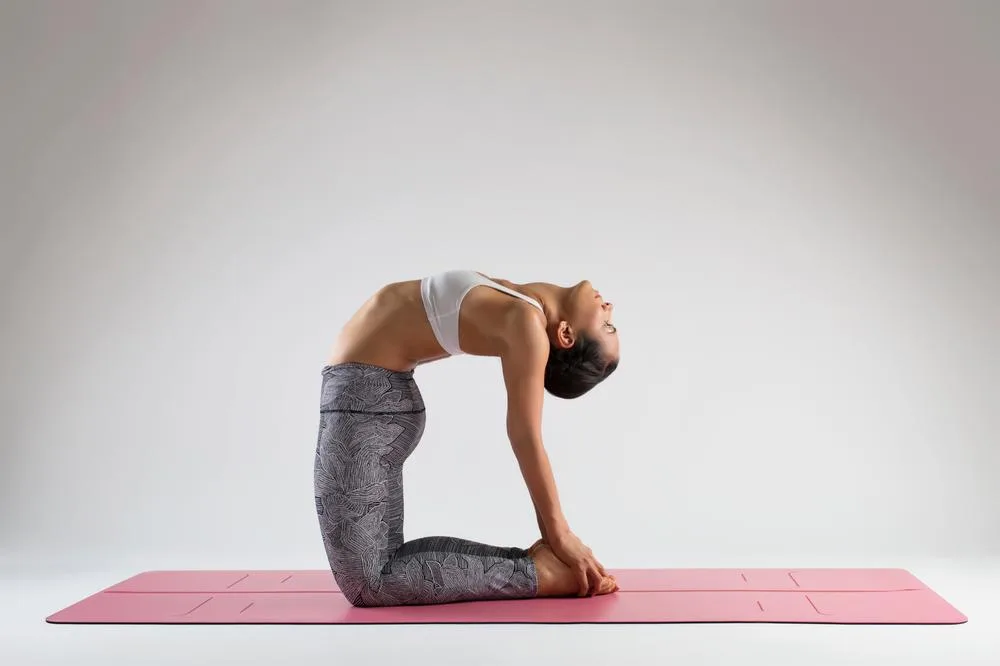 Here's Why The Liforme Yoga Mat Is On My Christmas Wish List - Longevity  LIVE