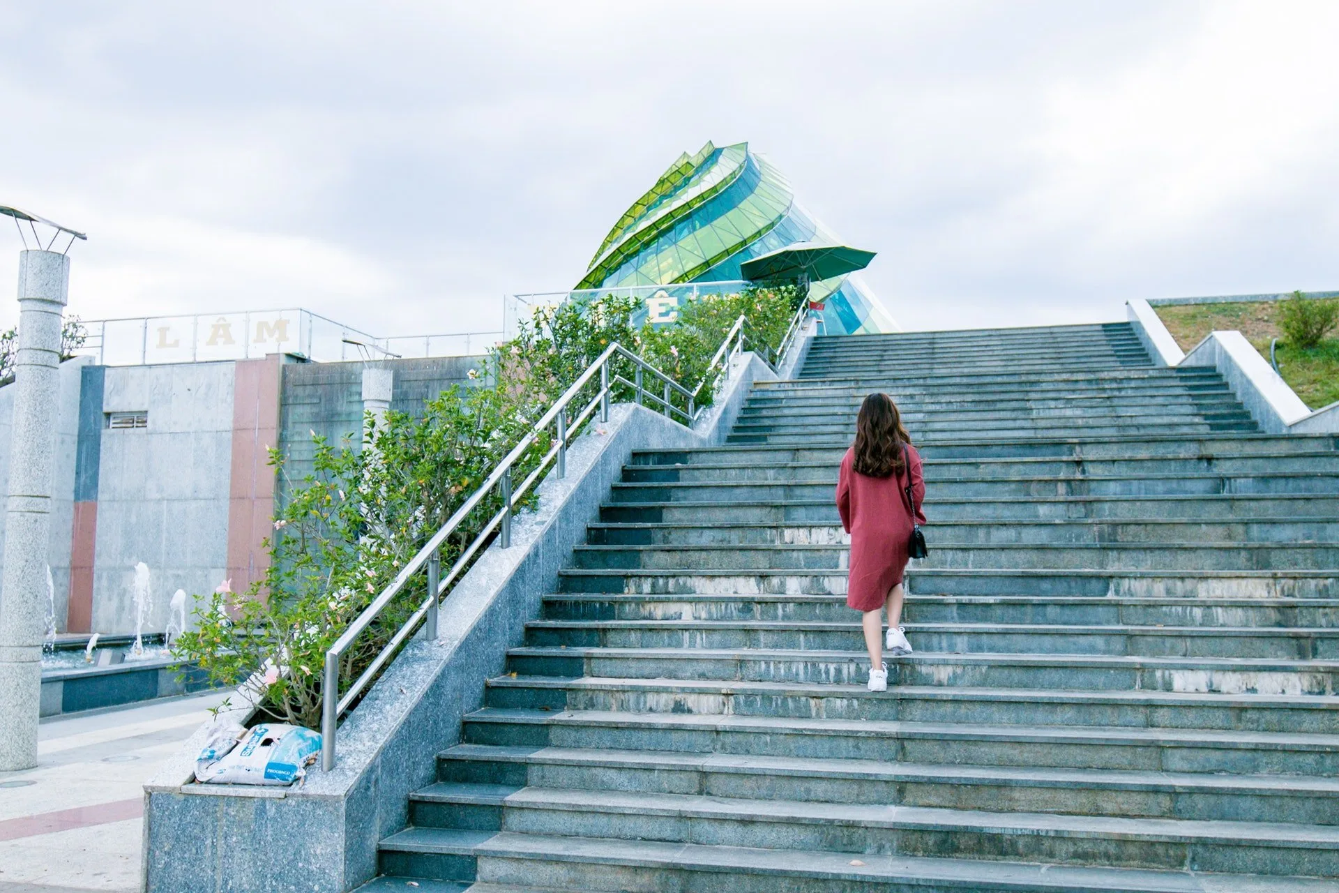 6 Reasons To Always Take The Stairs in 2020