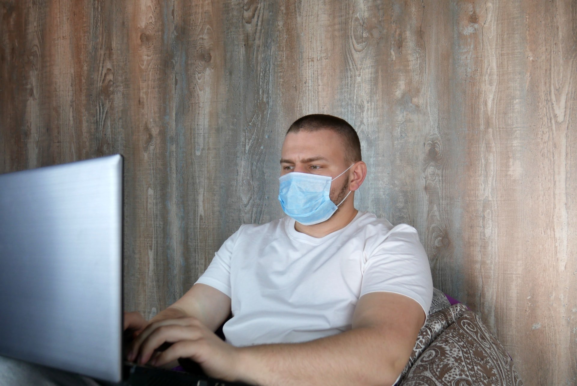 How to Cope with Online Learning Pressure