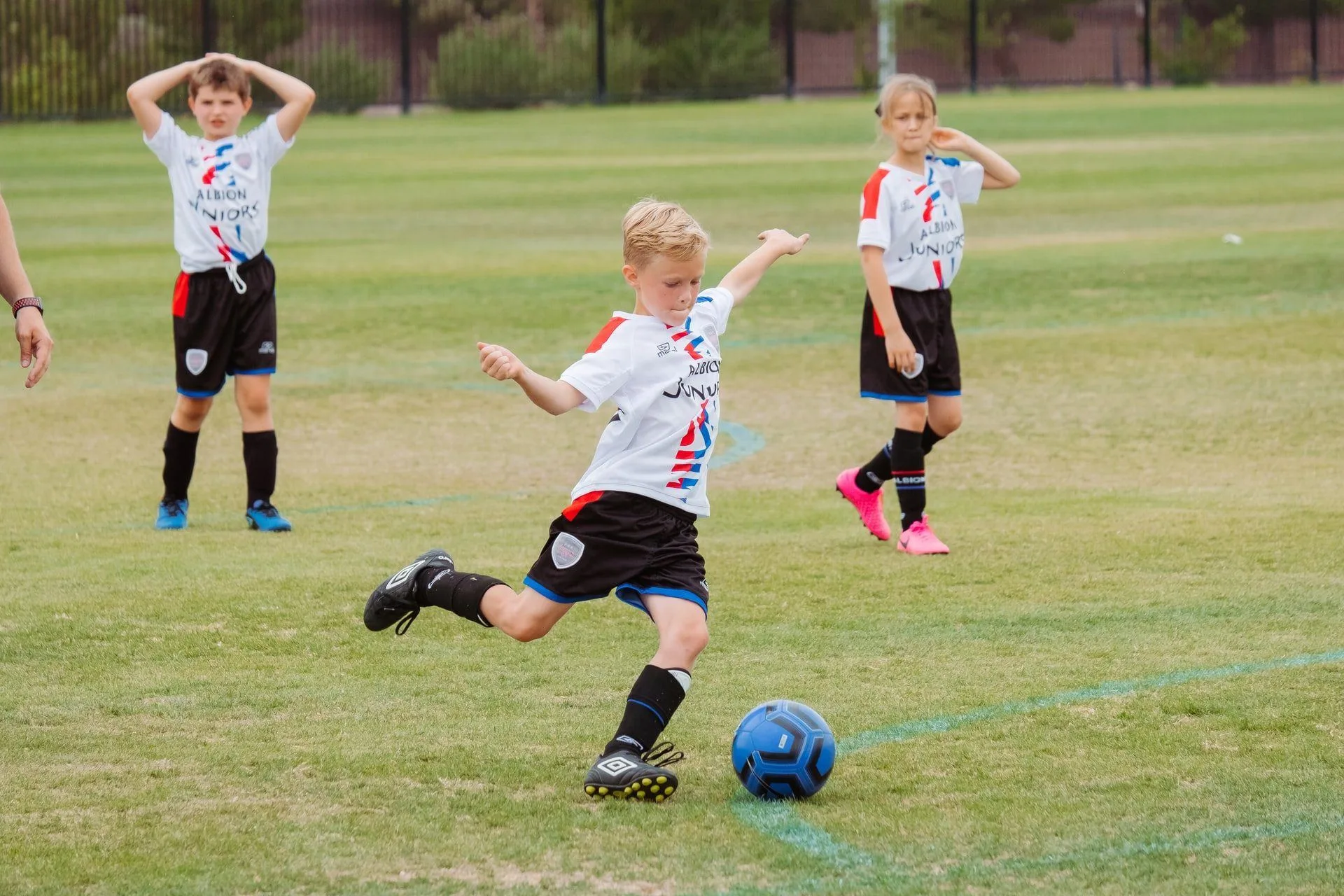 Dr Matthew Sacco Shares 5 Great Benefits For Children Playing Team Sports