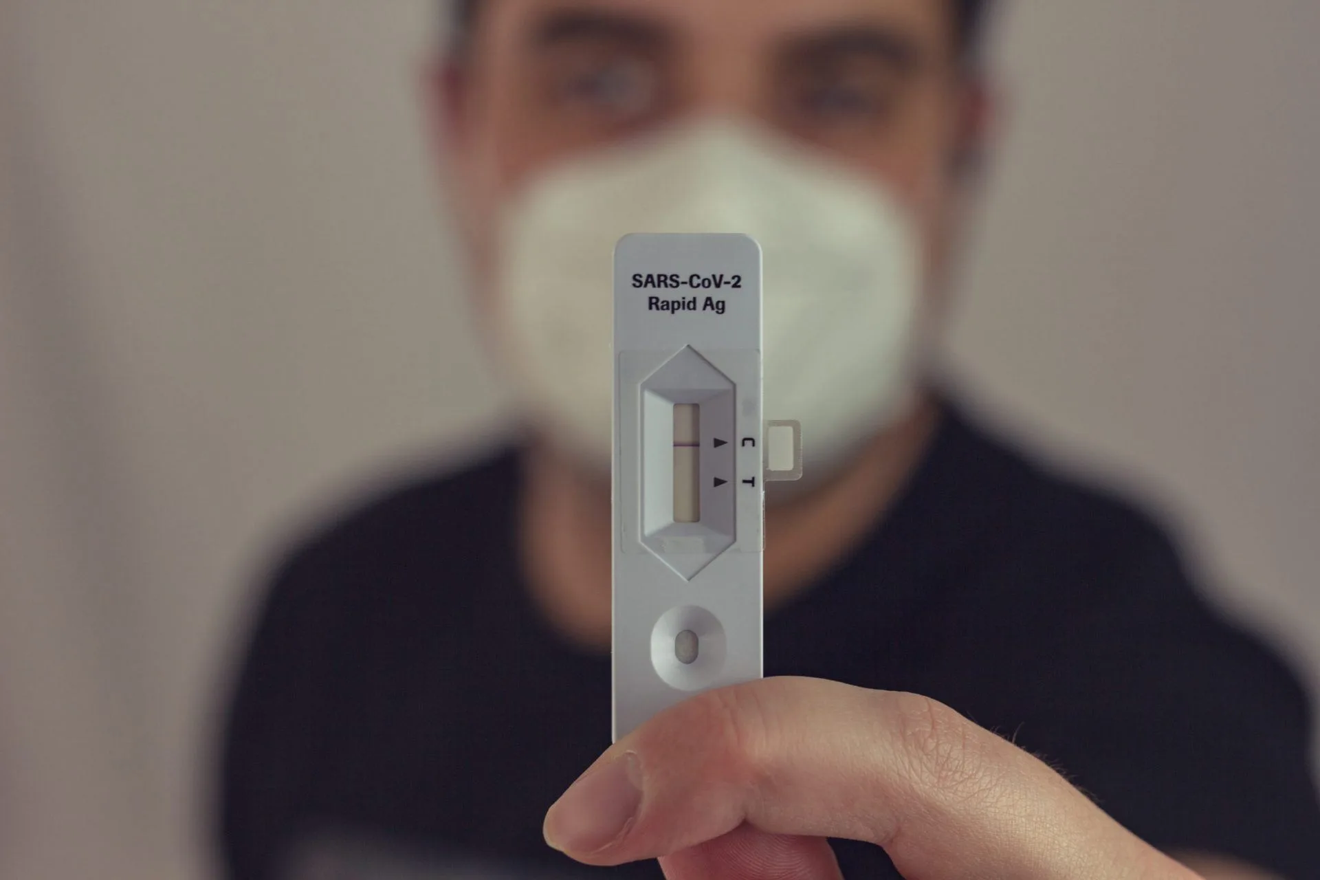What You Should Know About the FlowFlex Antigen Test Before Having One
