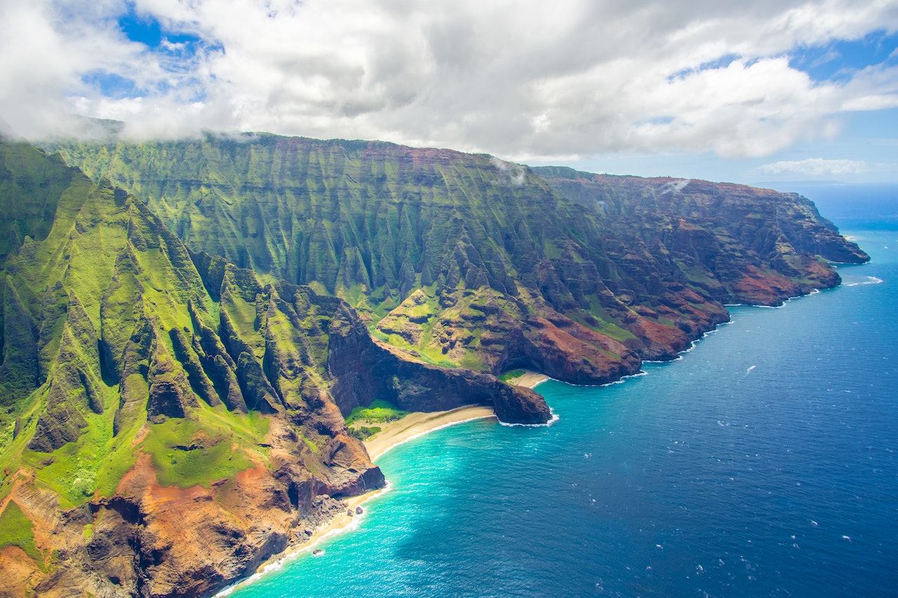 Hawaii: Aging Tips From The U.S. State With The Highest Life Expectancy