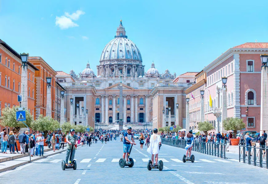 The Magnificence of St. Peter’s Basilica: A Journey Through Time and Beauty