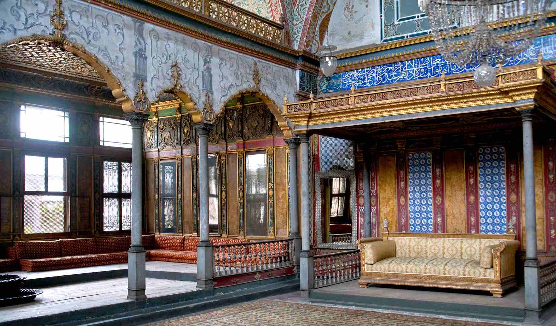 Step Back In Time: Exploring The World’s Timeless Palaces