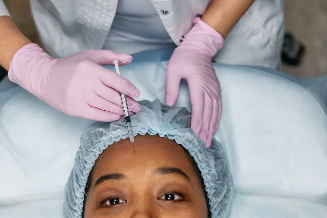 Botulinum Toxin vs Dermal Fillers: Which Injectable Is Right For You?