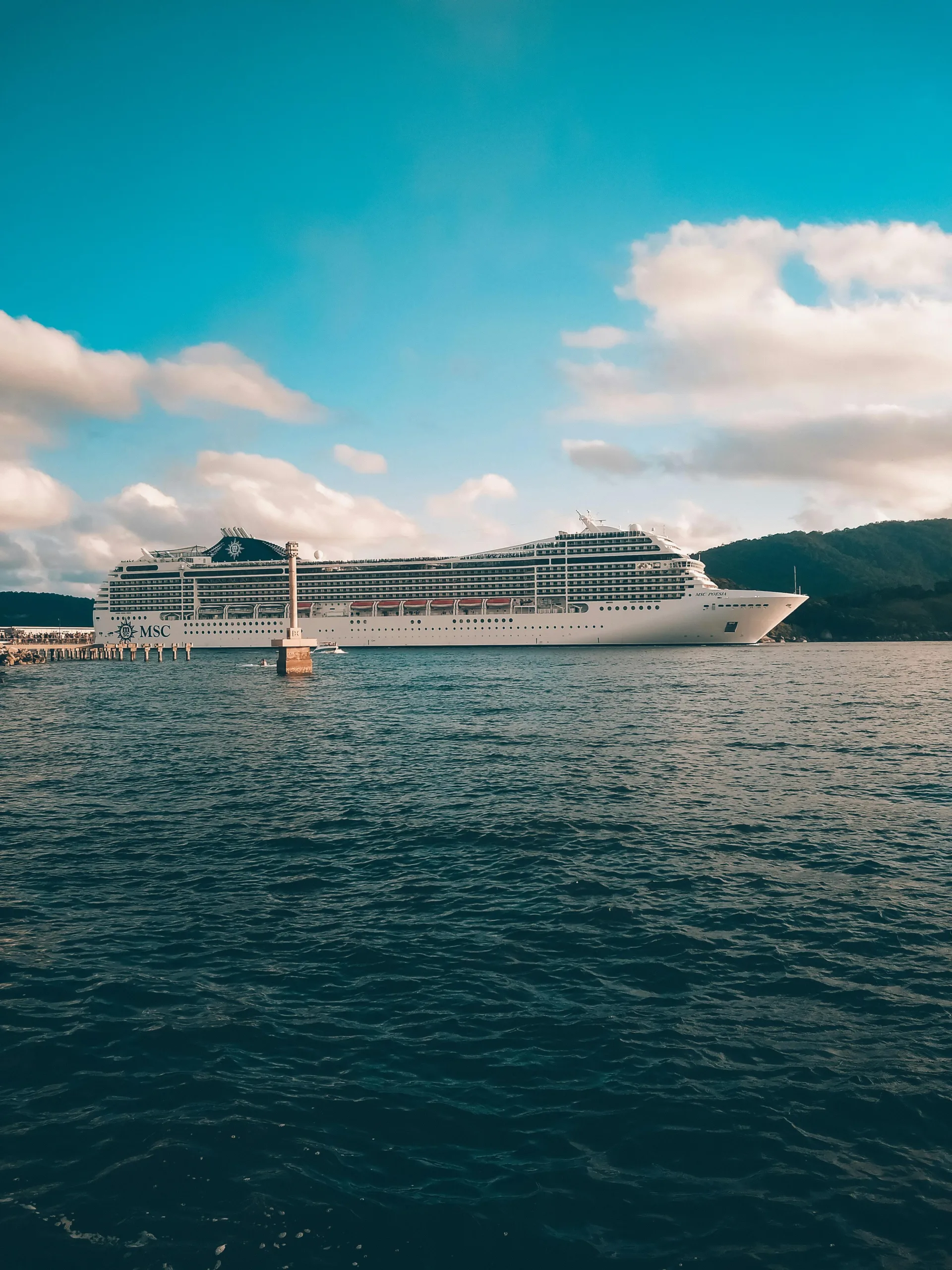 5 Things To Know Before Booking Your First Cruise