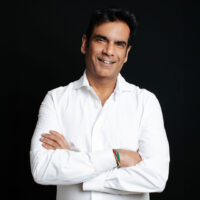 Dr Ash Kapoor