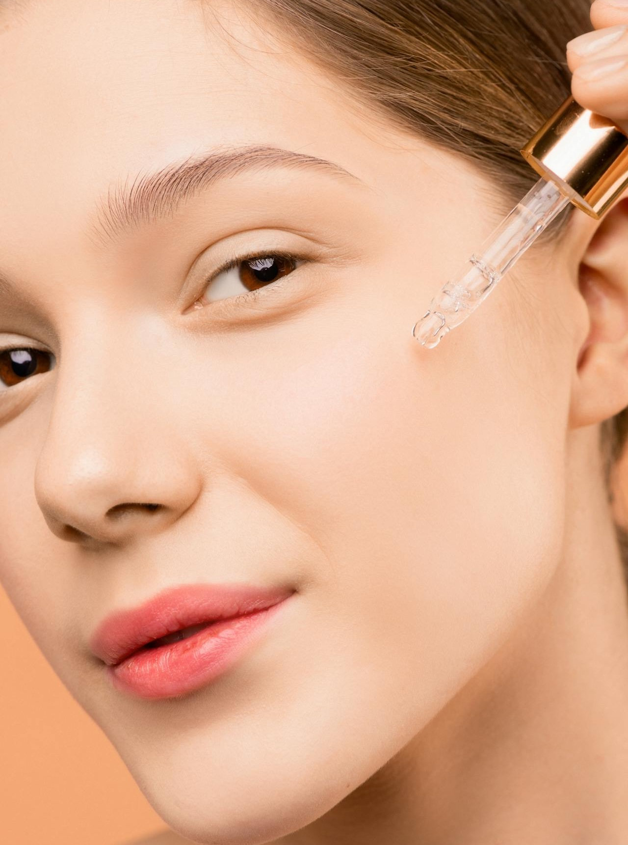 Bakuchiol: The Gentle Retinol Alternative Your Skin’s Been Waiting For!